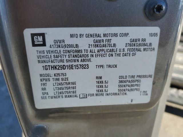 1GTHK29D16E157823 - 2006 GMC SIERRA K2500 HEAVY DUTY SILVER photo 12