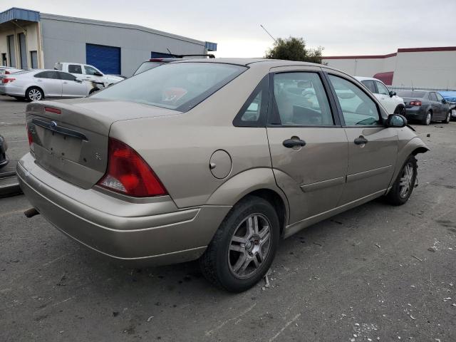 1FAFP34Z64W189312 - 2004 FORD FOCUS SE COMFORT TAN photo 3