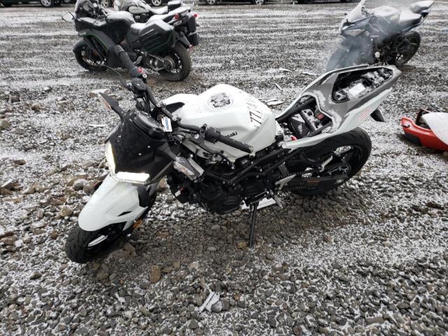 JKAERKD1XNDAF7289 - 2022 KAWASAKI ER400 D WHITE photo 9