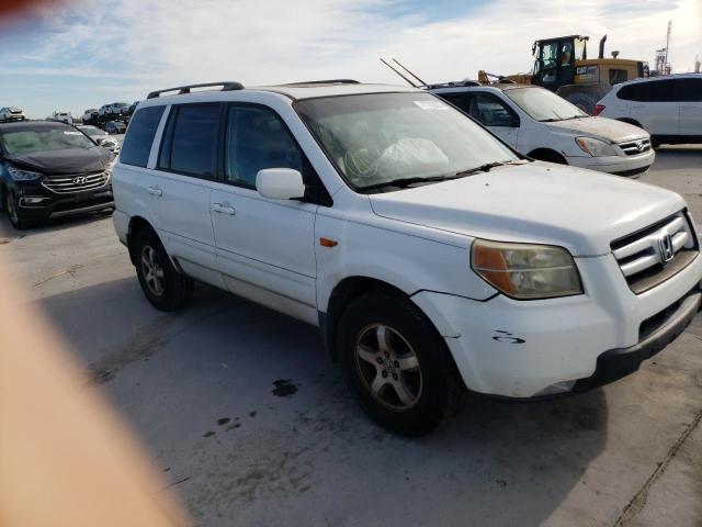 2HKYF18536H550649 - 2006 HONDA PILOT EX WHITE photo 4