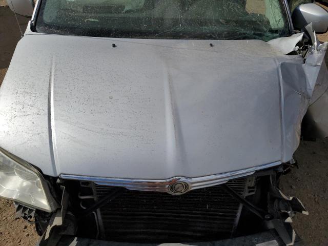 2A8HR54P88R729838 - 2008 CHRYSLER TOWN & COU TOURING 银色 照片 12