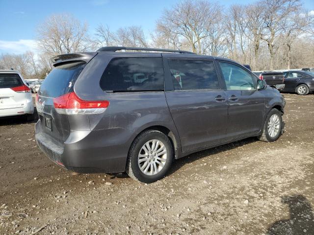 5TDYK3DC5CS227849 - 2012 TOYOTA SIENNA XLE GRAY photo 3