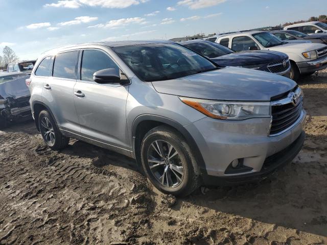 5TDJKRFH5GS306358 - 2016 TOYOTA HIGHLANDER XLE SILVER photo 4