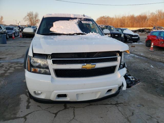 1GNSKJE73DR134394 - 2013 CHEVROLET SUBURBAN K1500 LT WHITE photo 5