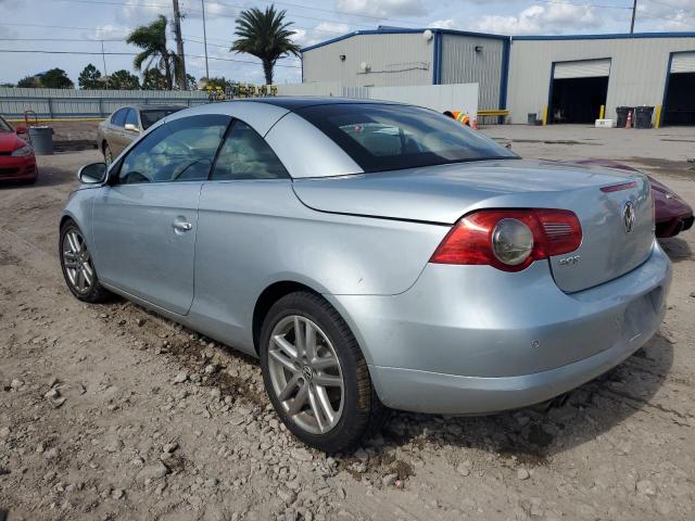 WVWFA71F38V026609 - 2008 VOLKSWAGEN EOS LUX SILVER photo 2