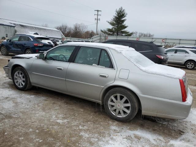 1G6KD57Y17U237477 - 2007 CADILLAC DTS SILVER photo 2