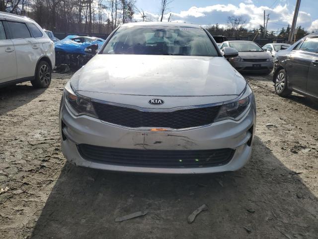 5XXGT4L32HG163908 - 2017 KIA OPTIMA LX SILVER photo 5