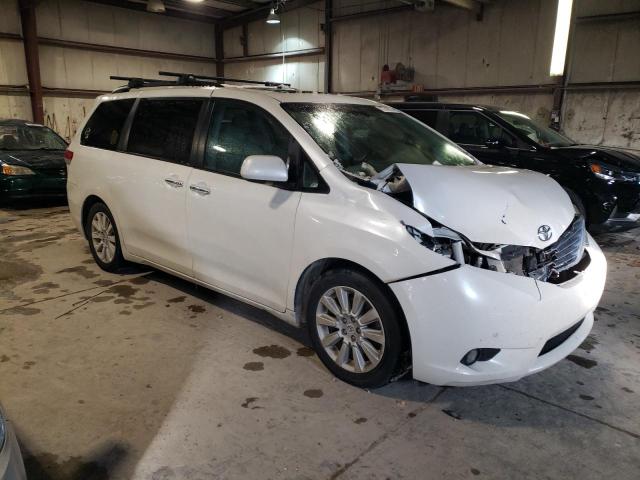 5TDYK3DC8BS006177 - 2011 TOYOTA SIENNA XLE WHITE photo 4