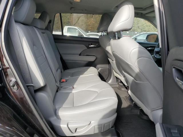 5TDHZRBH7MS108666 - 2021 TOYOTA HIGHLANDER XLE BLACK photo 11