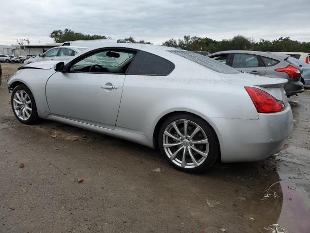 JNKCV64E18M122523 - 2008 INFINITI G37 BASE SILVER photo 2