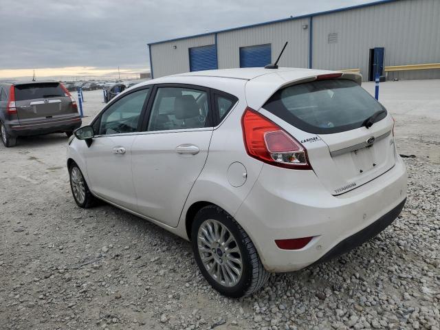 3FADP4FJ1GM170482 - 2016 FORD FIESTA TITANIUM WHITE photo 2