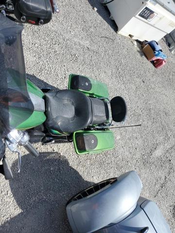 1HD1PZ812BB957883 - 2011 HARLEY-DAVIDSON FLHXSE2 GREEN photo 5