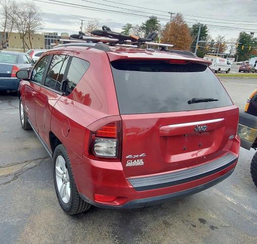 1C4NJDEB8FD284094 - 2015 JEEP COMPASS LATITUDE RED photo 3