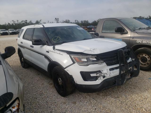 1FM5K8AR1KGB23419 - 2019 FORD EXPLORER POLICE INTERCEPTOR WHITE photo 4