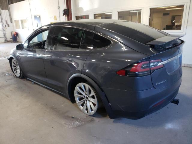 5YJXCAE40GF001121 - 2016 TESLA MODEL X GRAY photo 2