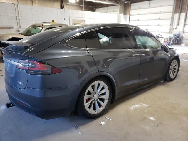 5YJXCAE40GF001121 - 2016 TESLA MODEL X GRAY photo 3