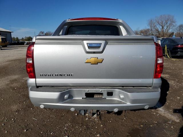 3GNTKFE79DG267369 - 2013 CHEVROLET AVALANCHE LT SILVER photo 6