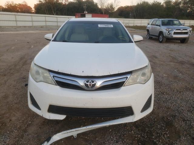 4T1BF1FK4CU526906 - 2012 TOYOTA CAMRY BASE WHITE photo 5