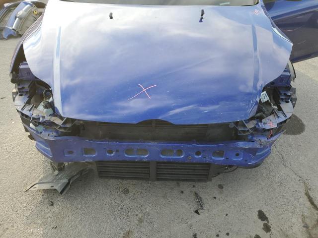 1FAHP3K23CL457585 - 2012 FORD FOCUS SE BLUE photo 11