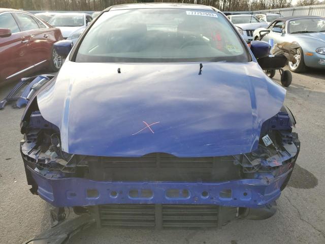 1FAHP3K23CL457585 - 2012 FORD FOCUS SE BLUE photo 5