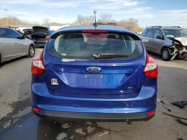 1FAHP3K23CL457585 - 2012 FORD FOCUS SE BLUE photo 6