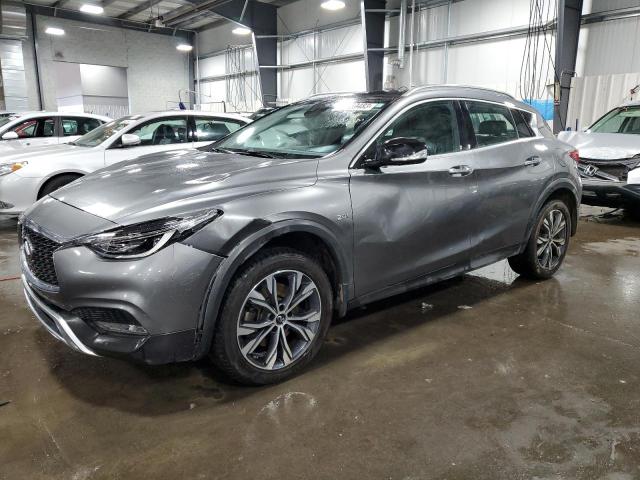 SJKCH5CR2HA022923 - 2017 INFINITI QX30 BASE GRAY photo 1