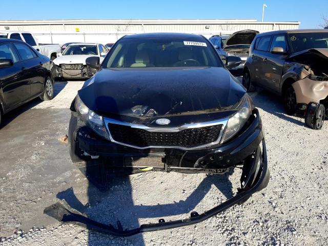 5XXGM4A79DG231084 - 2013 KIA OPTIMA LX BLACK photo 5