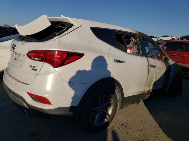 5XYZTDLBXHG406005 - 2017 HYUNDAI SANTA FE S WHITE photo 3