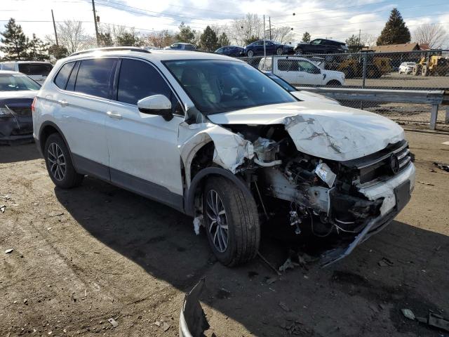 3VV2B7AX8KM118385 - 2019 VOLKSWAGEN TIGUAN SE WHITE photo 4