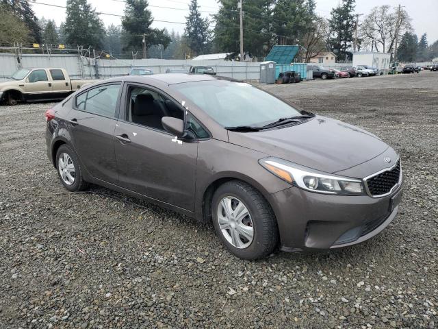 3KPFK4A7XHE103176 - 2017 KIA FORTE LX BROWN photo 4