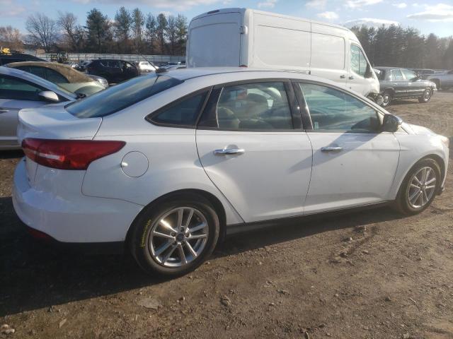 1FADP3F20GL242440 - 2016 FORD FOCUS SE WHITE photo 3