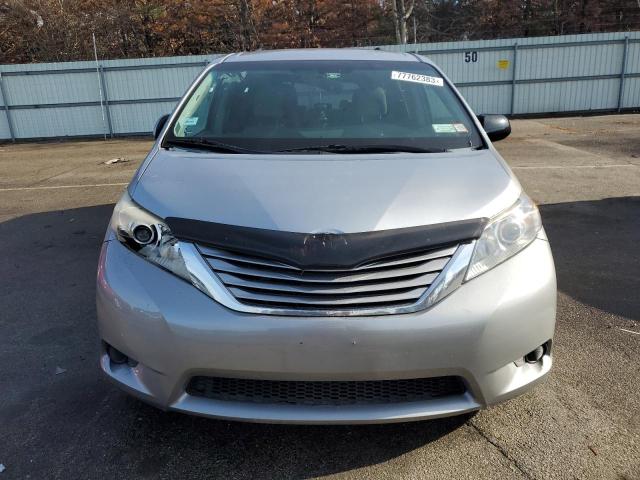 5TDKK3DC1FS555893 - 2015 TOYOTA SIENNA LE SILVER photo 5