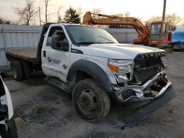 1FDUF5HT1FEB83573 - 2015 FORD F550 SUPER DUTY WHITE photo 4