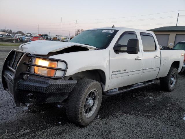 1GT125E86CF240147 - 2012 GMC SIERRA K2500 DENALI WHITE photo 1