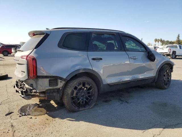 5XYP3DHC0MG167065 - 2021 KIA TELLURIDE EX GRAY photo 3