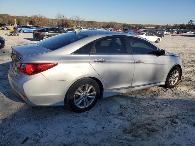 5NPEB4AC5EH899089 - 2014 HYUNDAI SONATA GLS SILVER photo 3