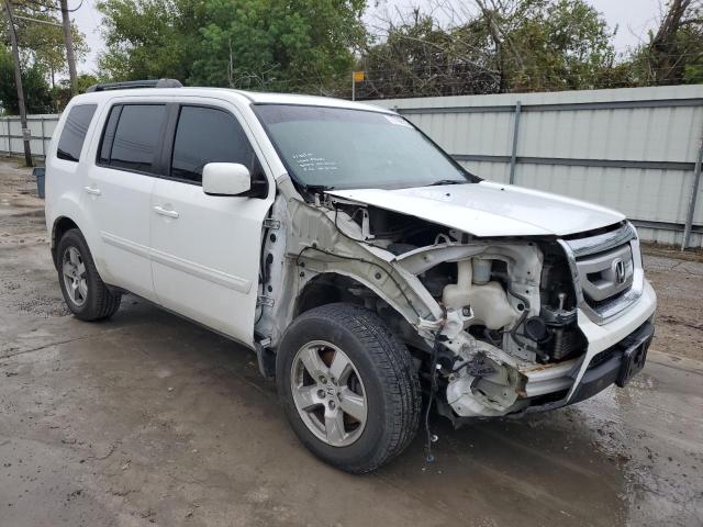 5FNYF4H57BB050018 - 2011 HONDA PILOT EXL WHITE photo 4