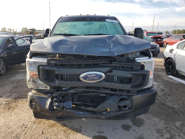 1FTRF3A64NEG44654 - 2022 FORD F350 SUPER DUTY GRAY photo 5