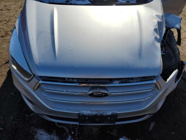 1FMCU9GD0JUB12656 - 2018 FORD ESCAPE SE SILVER photo 12