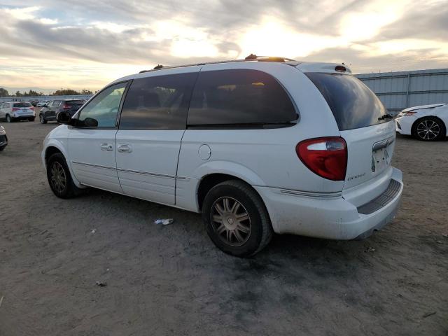 2C4GP64L05R582387 - 2005 CHRYSLER TOWN & COU LIMITED WHITE photo 2