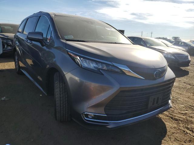 5TDJRKEC1NS117809 - 2022 TOYOTA SIENNA XLE GRAY photo 4