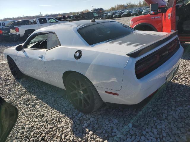 2C3CDZFJXGH315694 - 2016 DODGE CHALLENGER R/T SCAT PACK WHITE photo 2