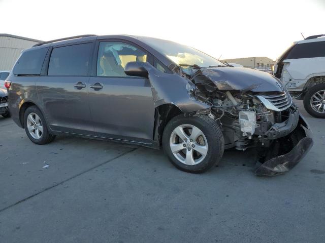 5TDKK3DC7FS571306 - 2015 TOYOTA SIENNA LE CHARCOAL photo 4