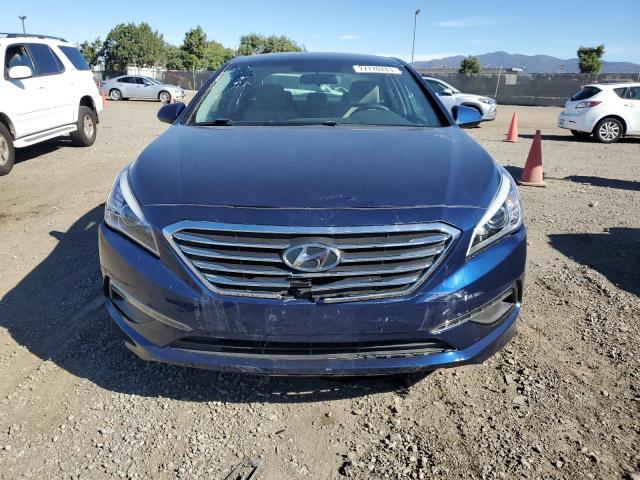 5NPE24AF1FH154576 - 2015 HYUNDAI SONATA SE BLUE photo 5