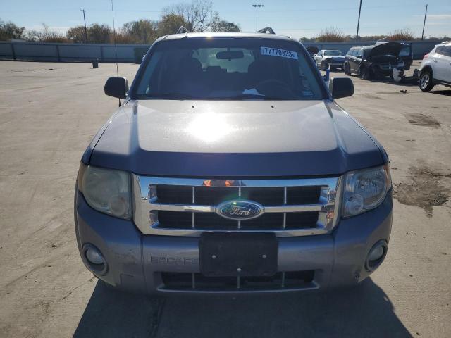 1FMCU03158KD05611 - 2008 FORD ESCAPE XLT SILVER photo 5