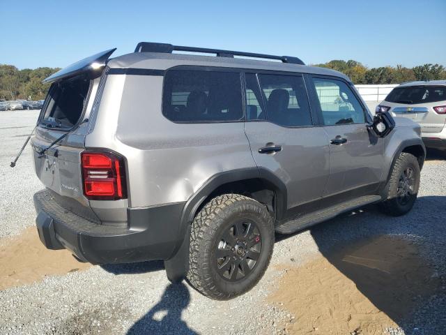 JTEABFAJ4R5004881 - 2024 TOYOTA LAND CRUIS BASE Gris photo 3