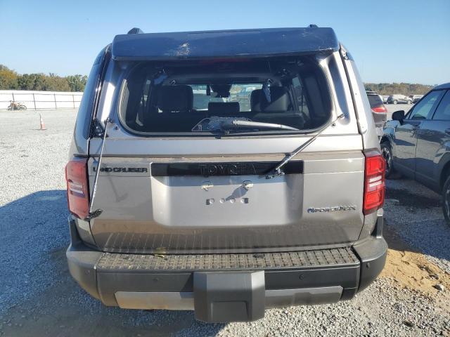 JTEABFAJ4R5004881 - 2024 TOYOTA LAND CRUIS BASE Gris photo 6