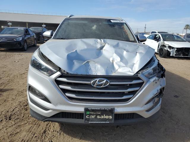 KM8J33A42JU721537 - 2018 HYUNDAI TUCSON SEL SILVER photo 5