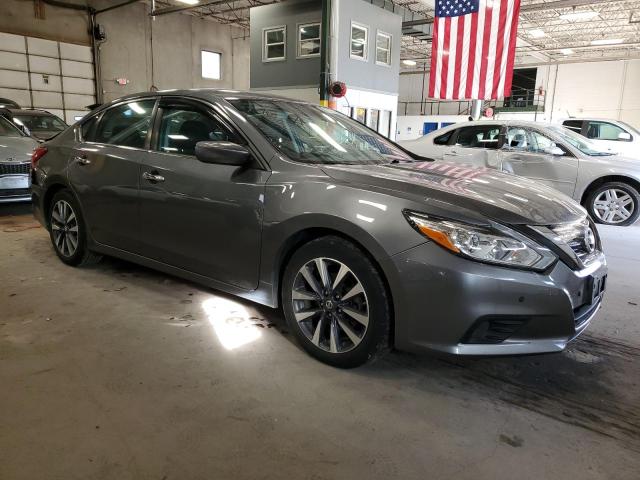 1N4AL3AP8HC290576 - 2017 NISSAN ALTIMA 2.5 GRAY photo 4