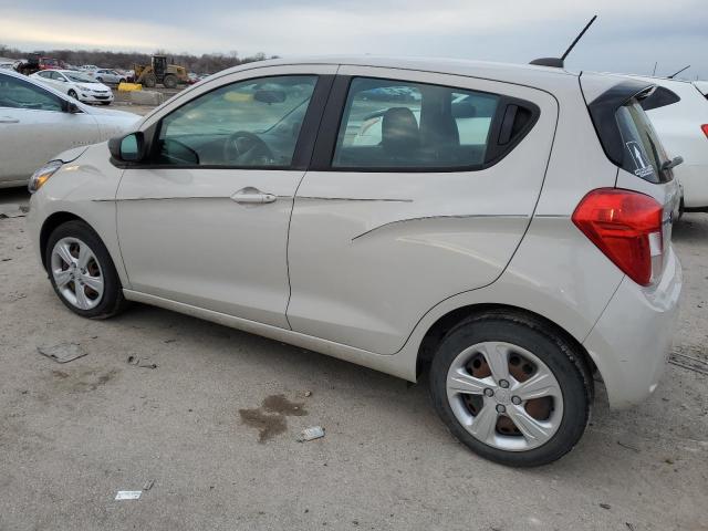 KL8CB6SA6KC702642 - 2019 CHEVROLET SPARK LS SILVER photo 2